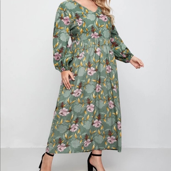 MAXI DRESS 👗 NWOT - Picture 4 of 7